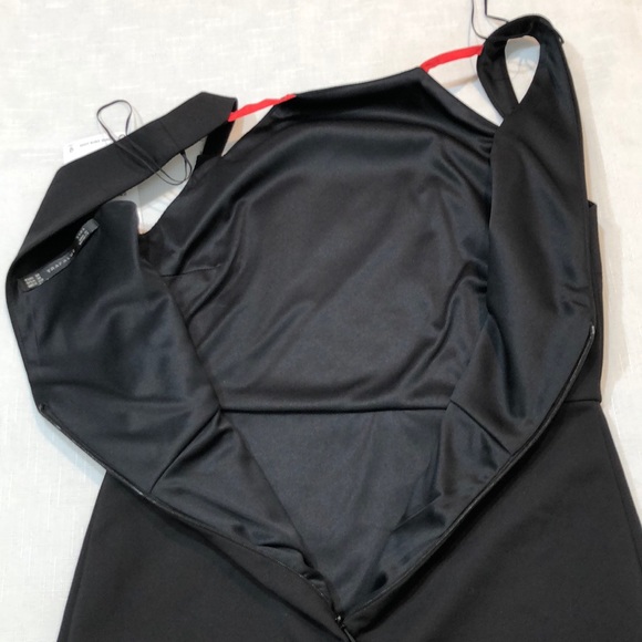 NWT Zara Trafaluc Black Sleeveless Midi Fitted M - Picture 6 of 8